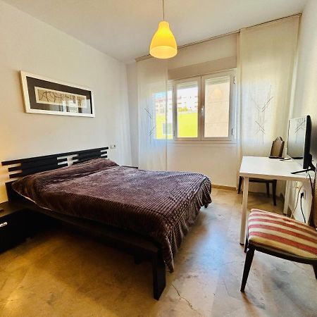 Guest House Teatinos Malaga Luaran gambar